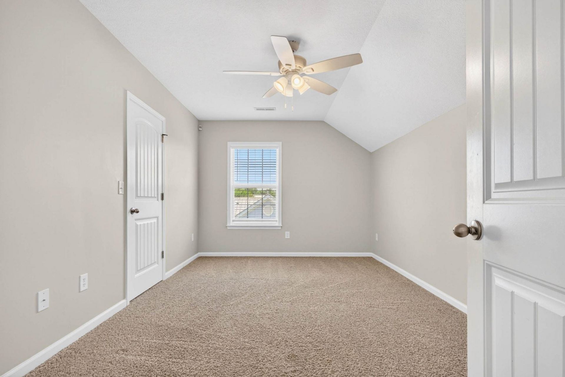 629 Surfsong Way  Photo 19