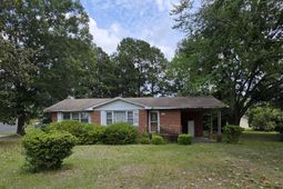 664 Eastland Ave.  photo 4
