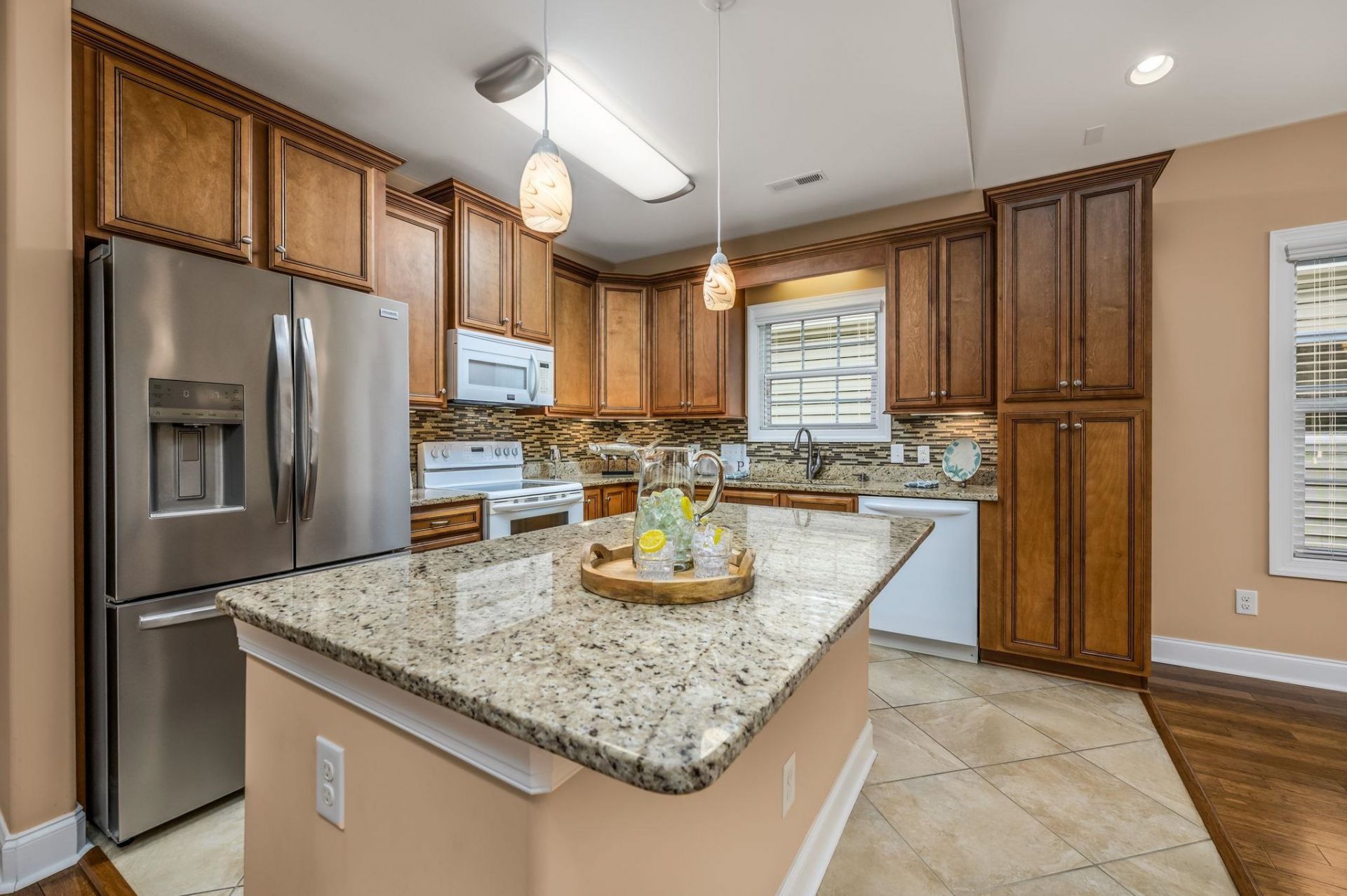 732 Ashland Ave.  Photo 11