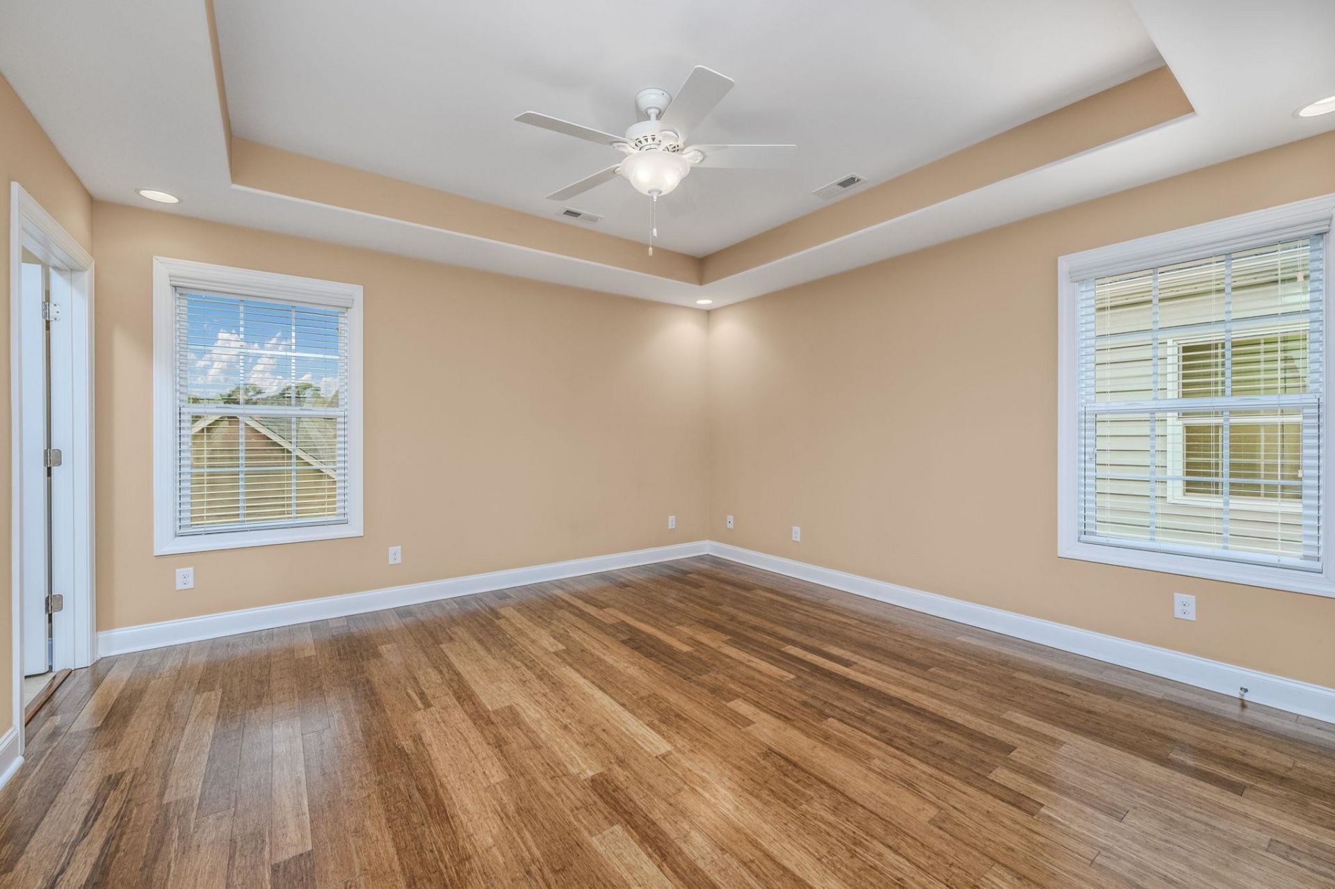 732 Ashland Ave.  Photo 15