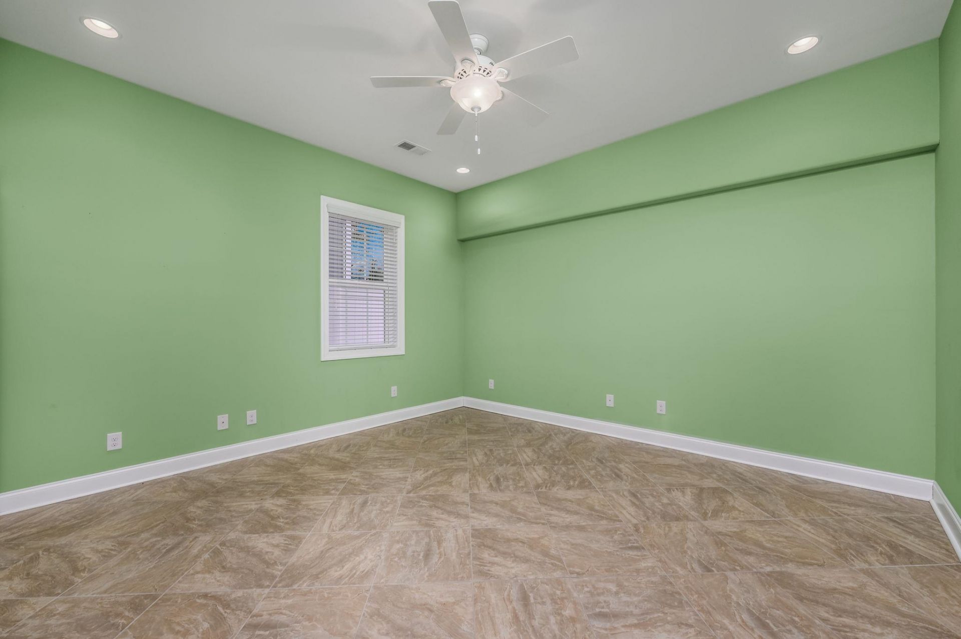 732 Ashland Ave.  Photo 30