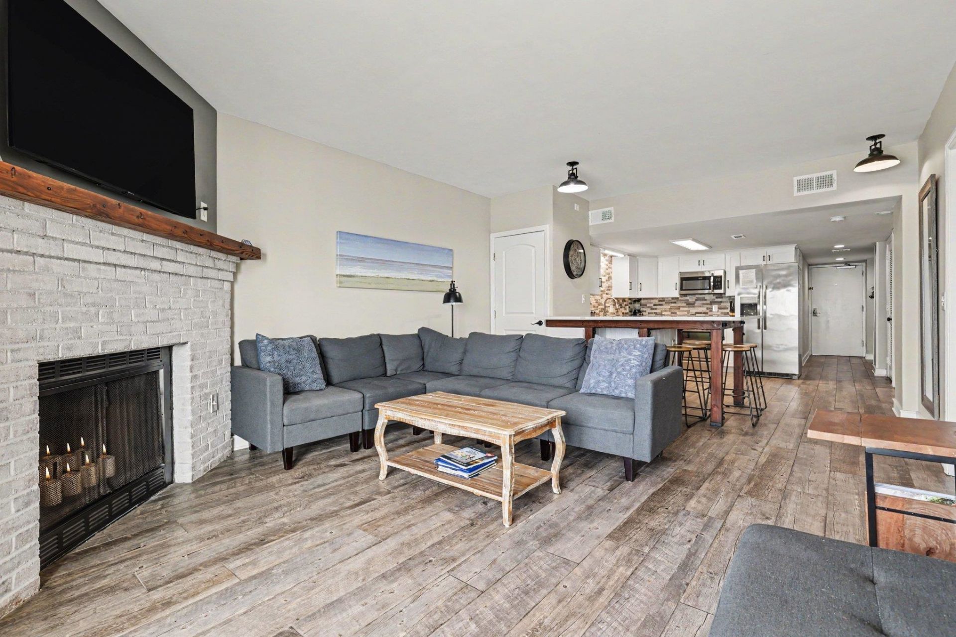 2200 N Ocean Blvd. Photo 5