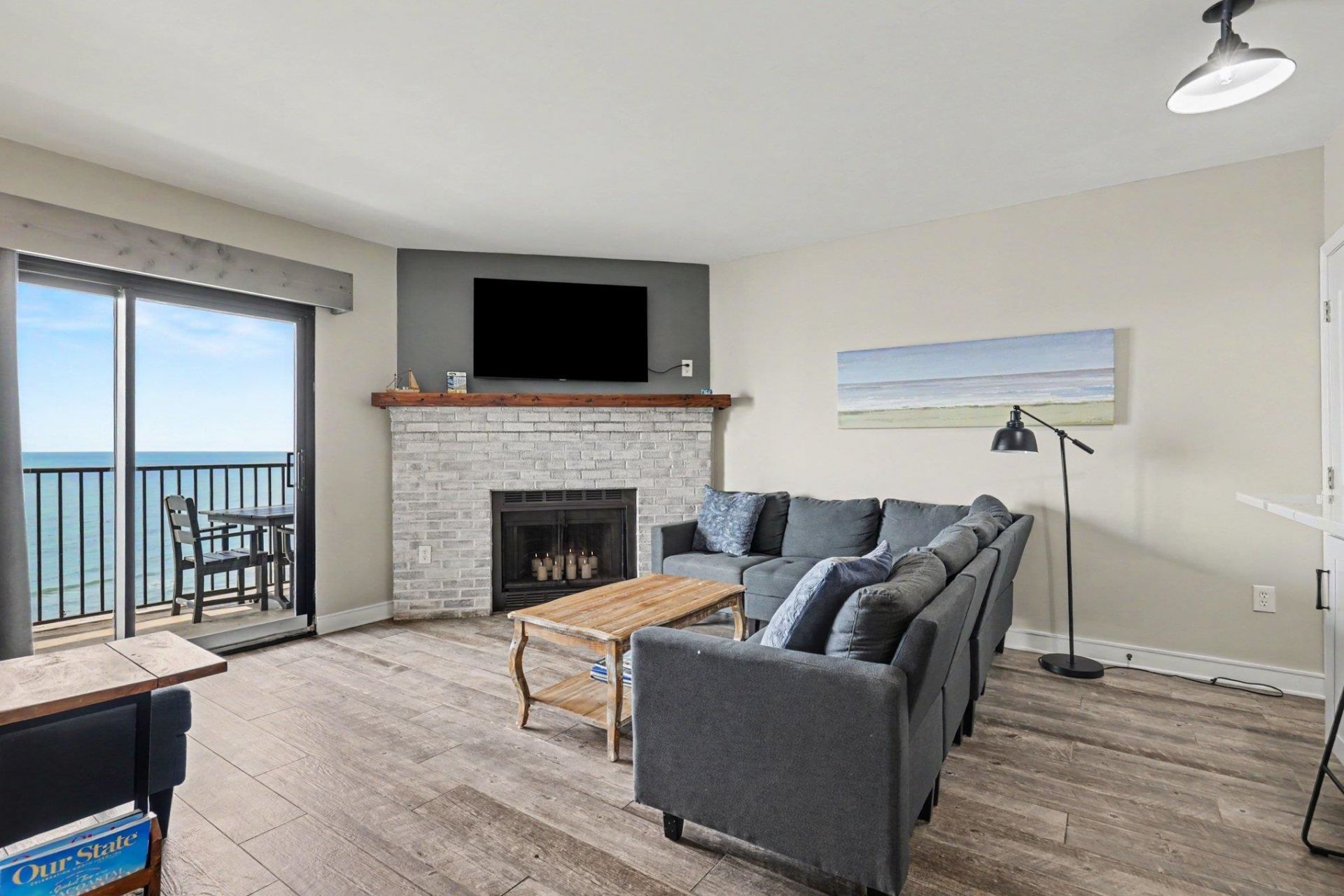 2200 N Ocean Blvd. Photo 8