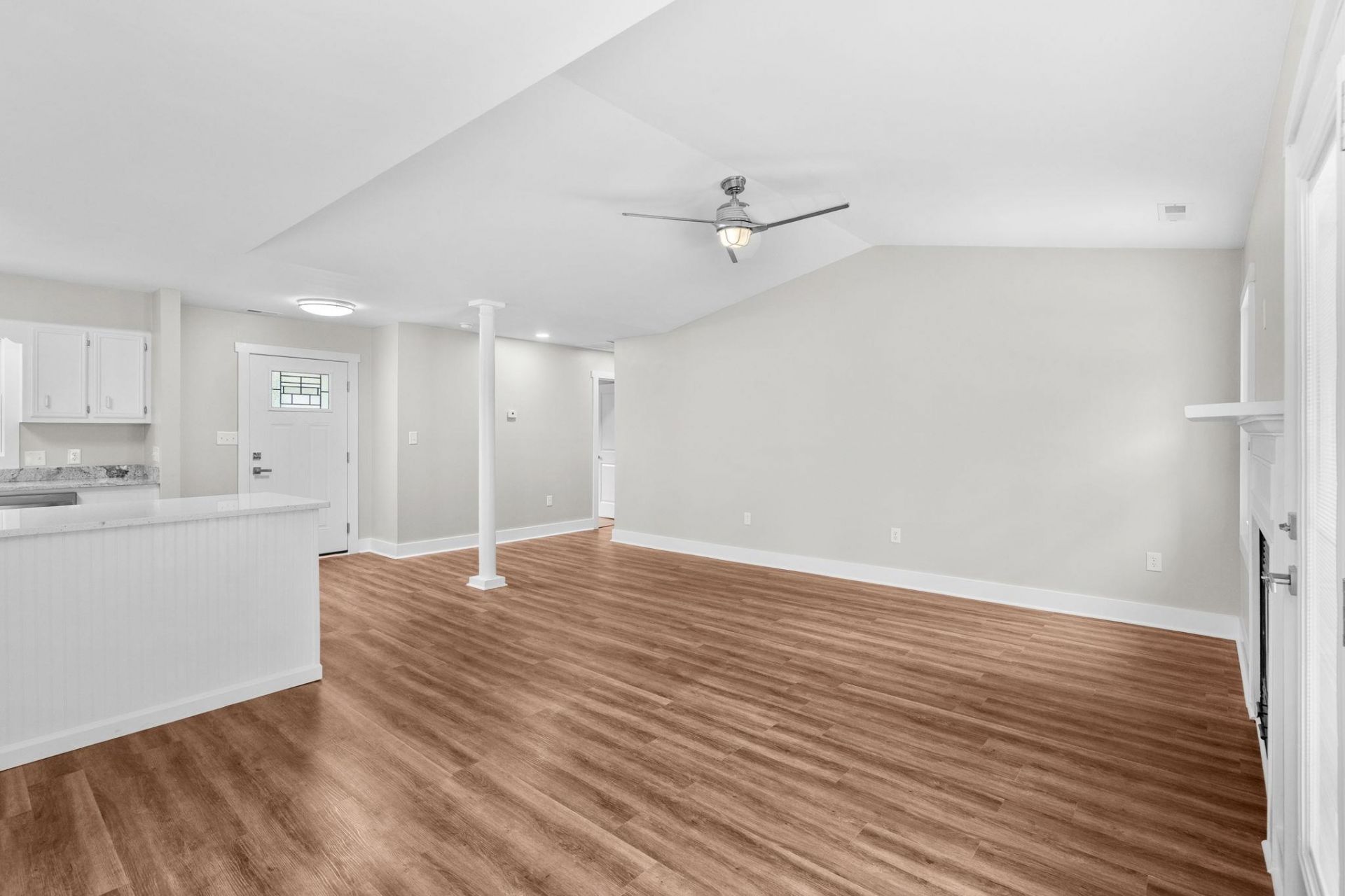 240 Ole Maple St.  Photo 32