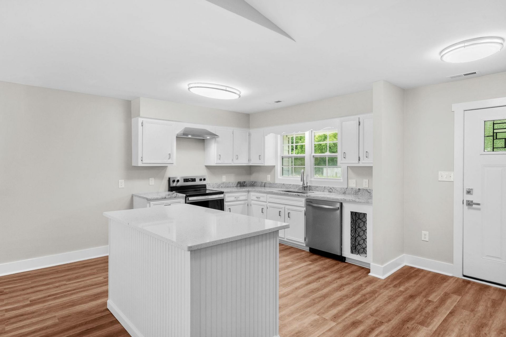 240 Ole Maple St.  Photo 35