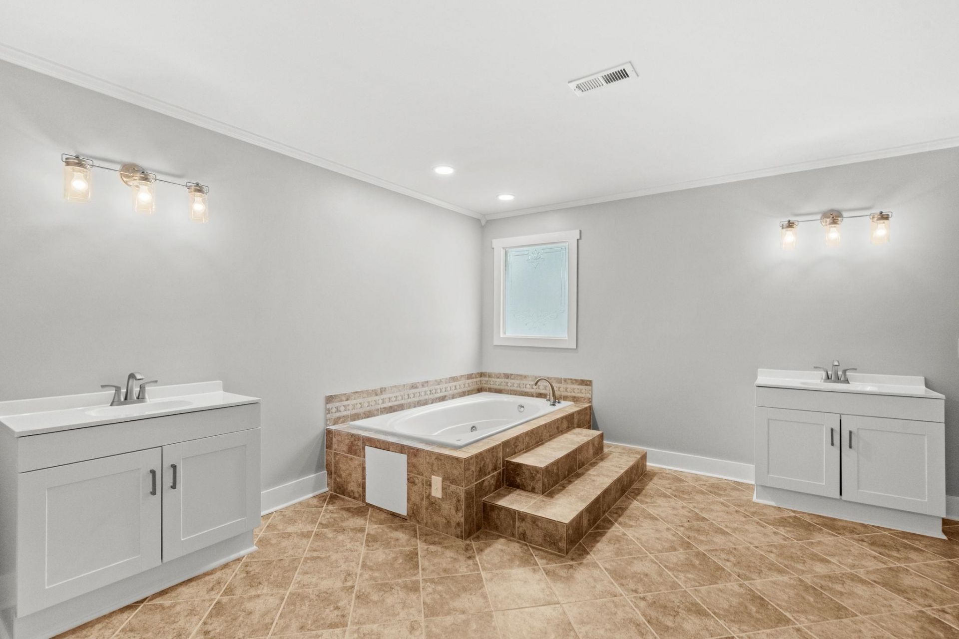 240 Ole Maple St.  Photo 40