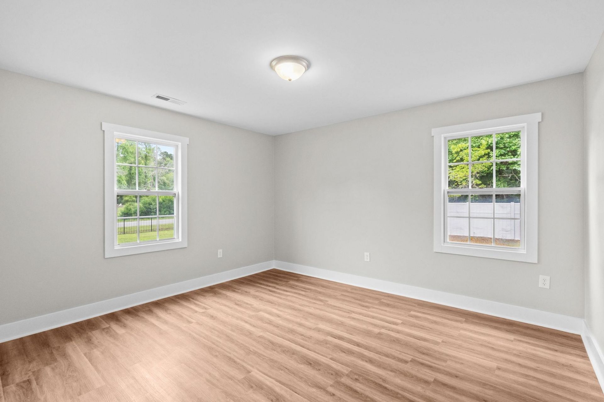 240 Ole Maple St.  Photo 43