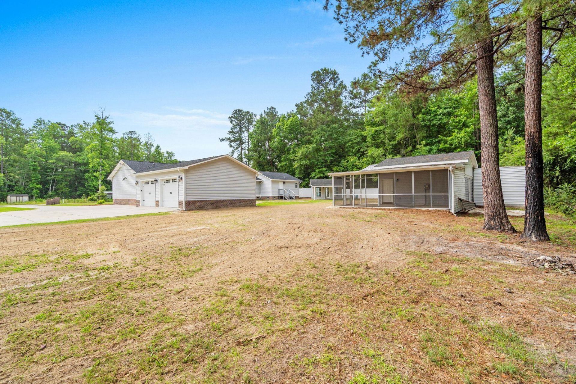240 Ole Maple St.  Photo 59