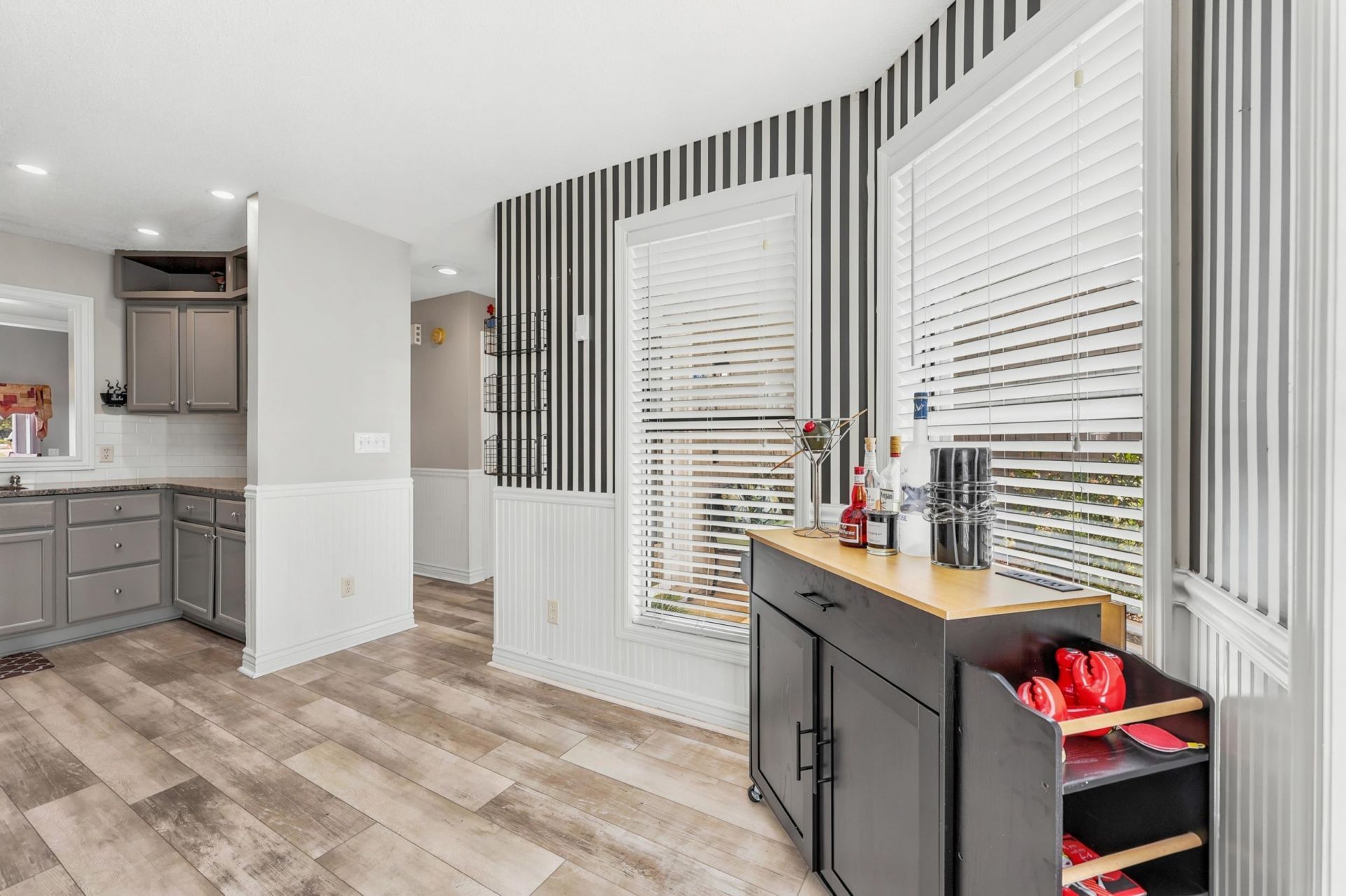 4396 Baldwin Ave.  Photo 8