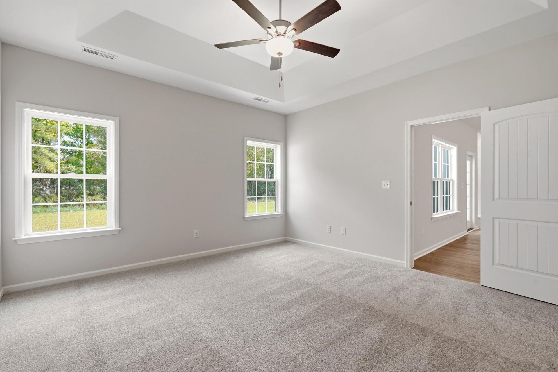 905 Woodside Dr. Photo 9