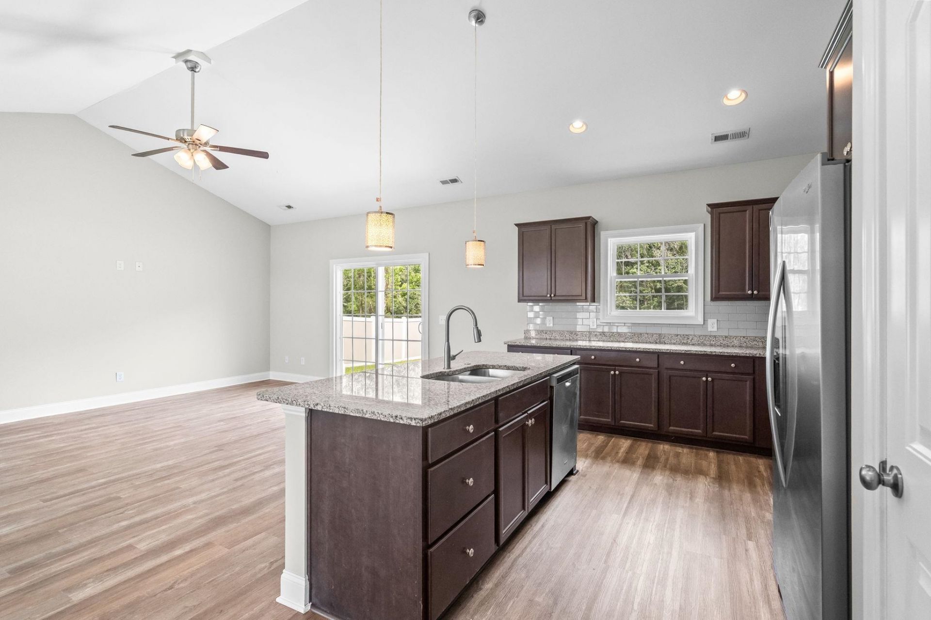 642 Sunny Pond Ln.  Photo 17