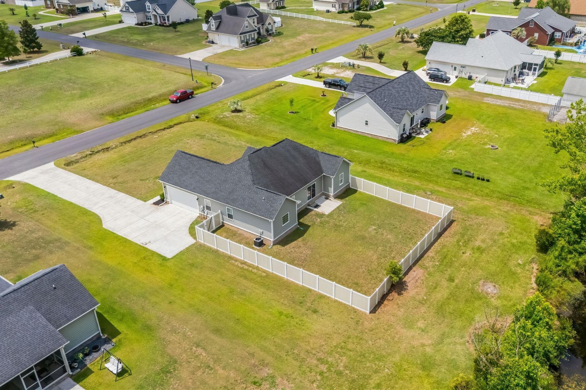 642 Sunny Pond Ln.  Photo 40