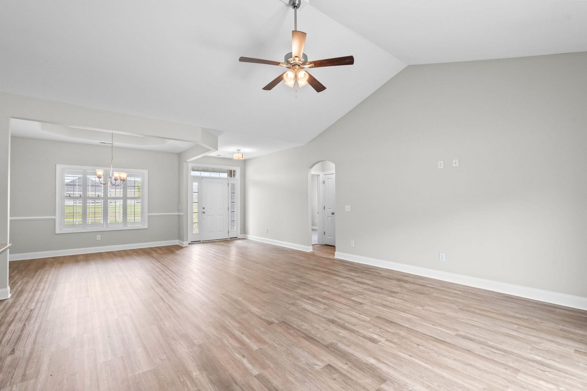 642 Sunny Pond Ln.  Photo 9