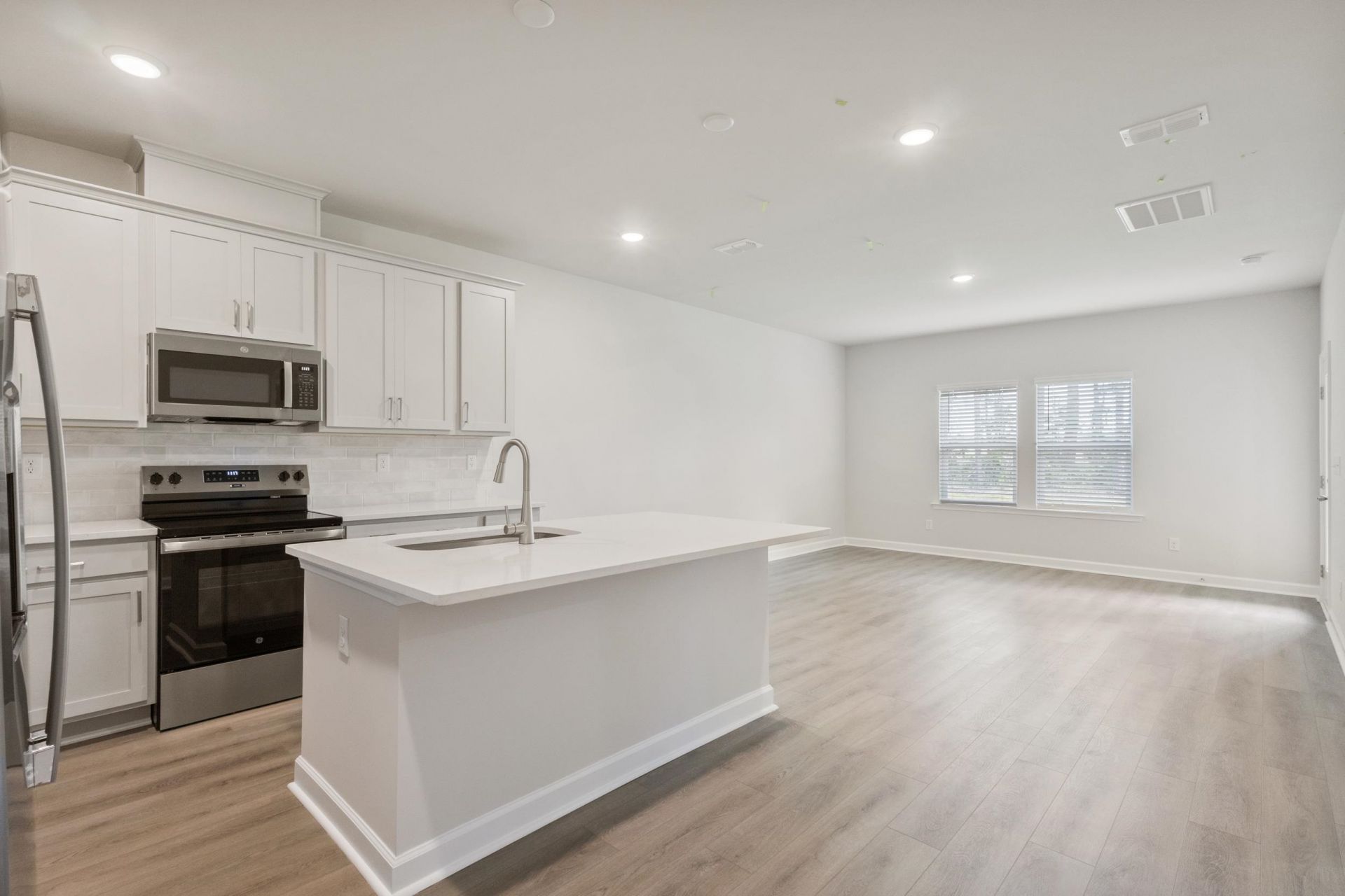727 Ebb Tide Rd.  Photo 17
