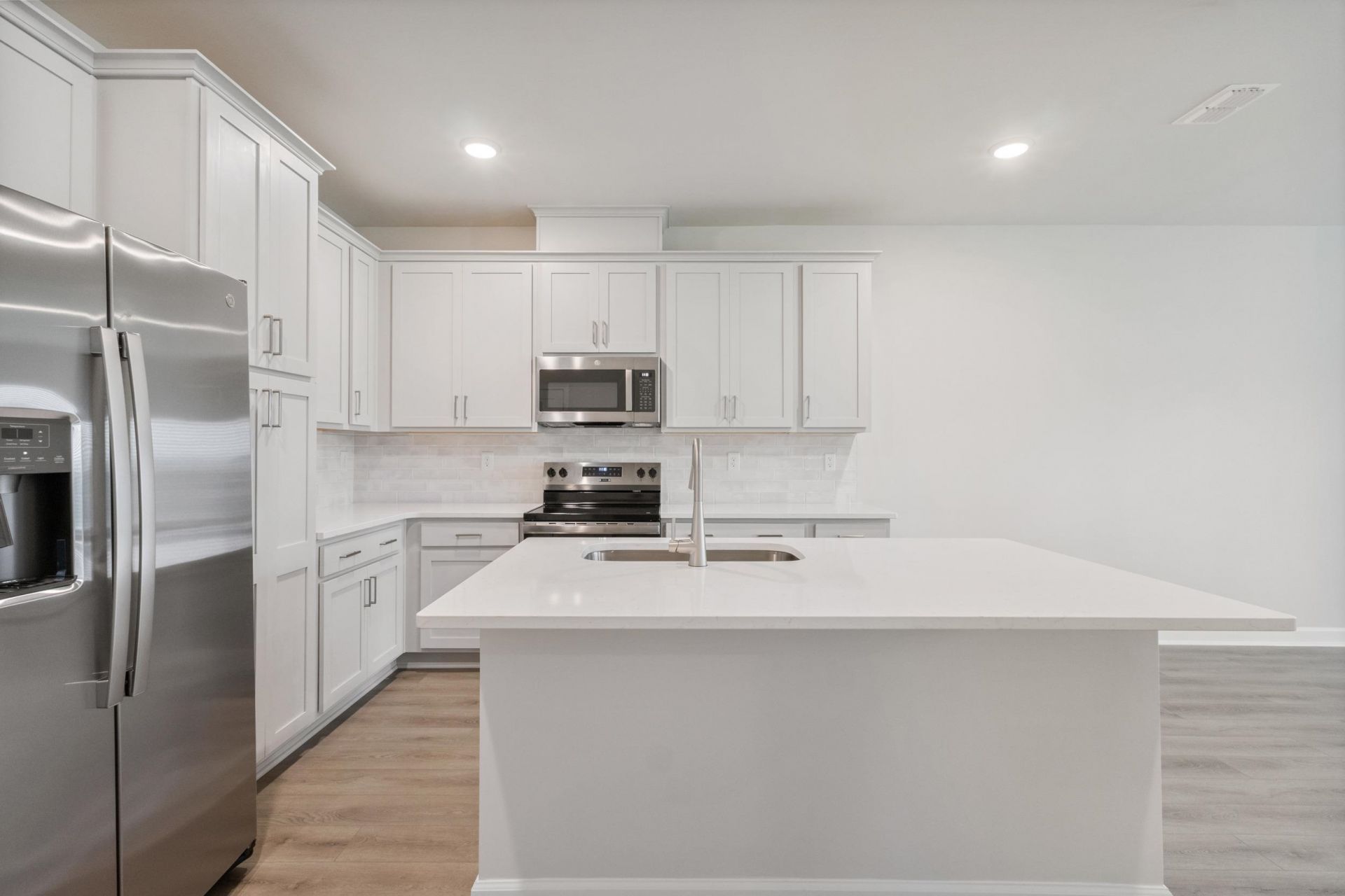 727 Ebb Tide Rd.  Photo 18
