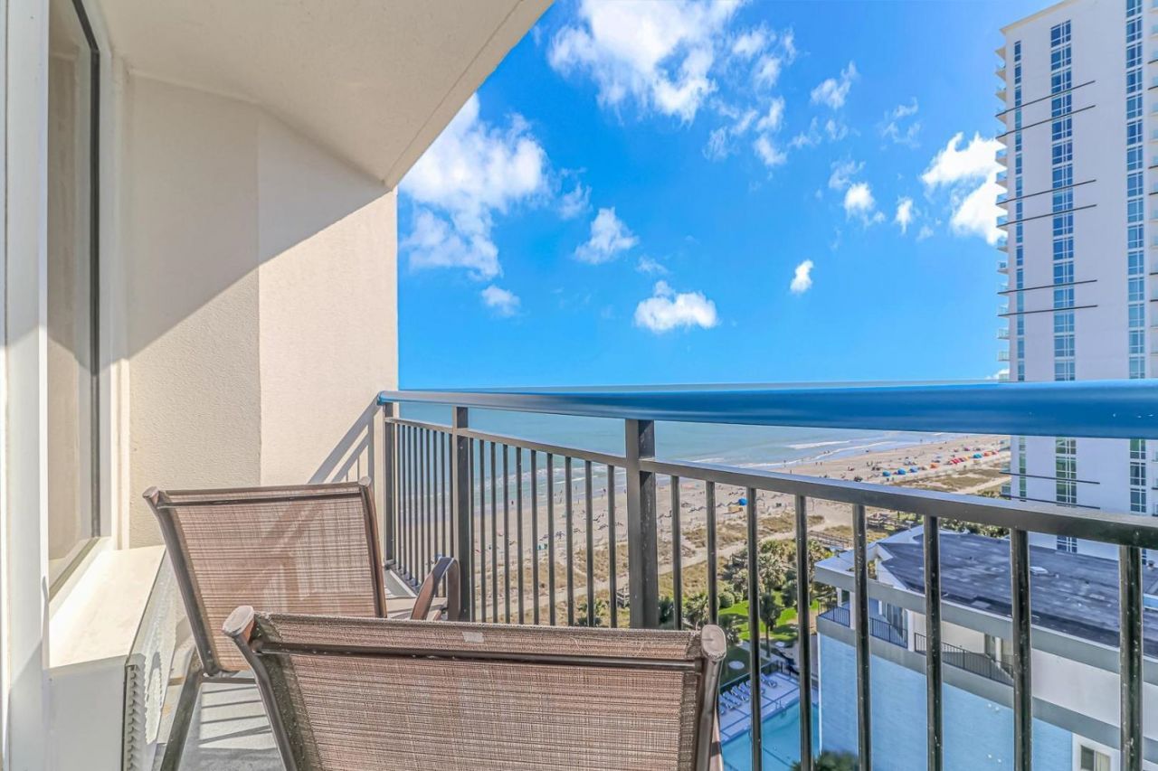 2300 N Ocean Blvd. Photo 23