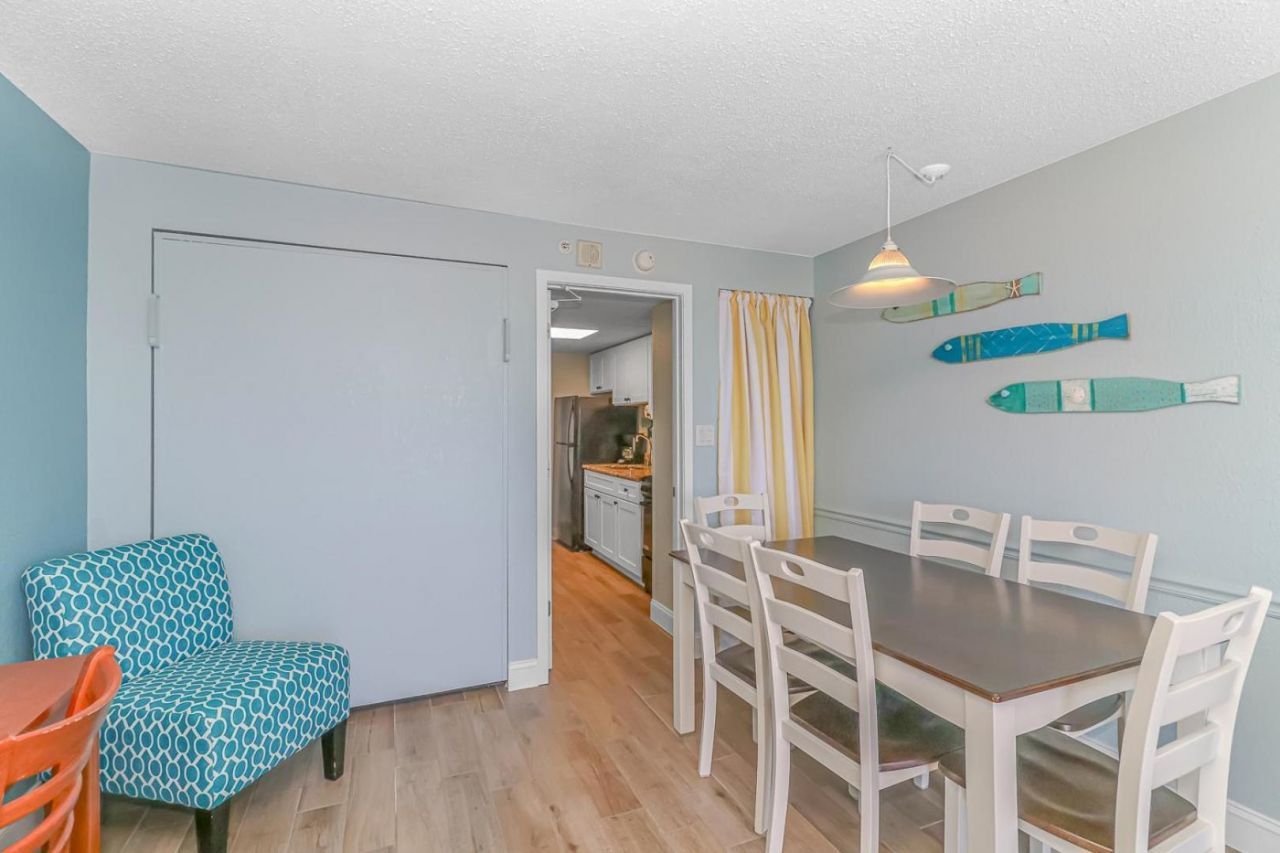 2300 N Ocean Blvd. Photo 6