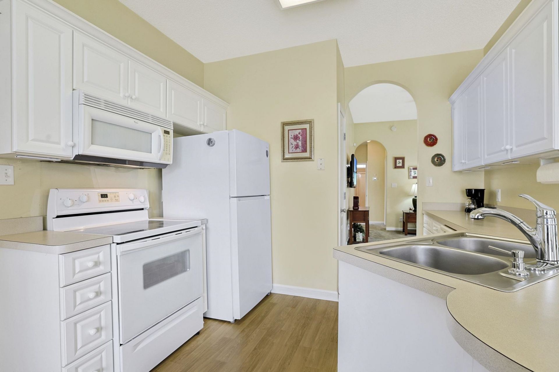 1028 Comfrey Ln.  Photo 11