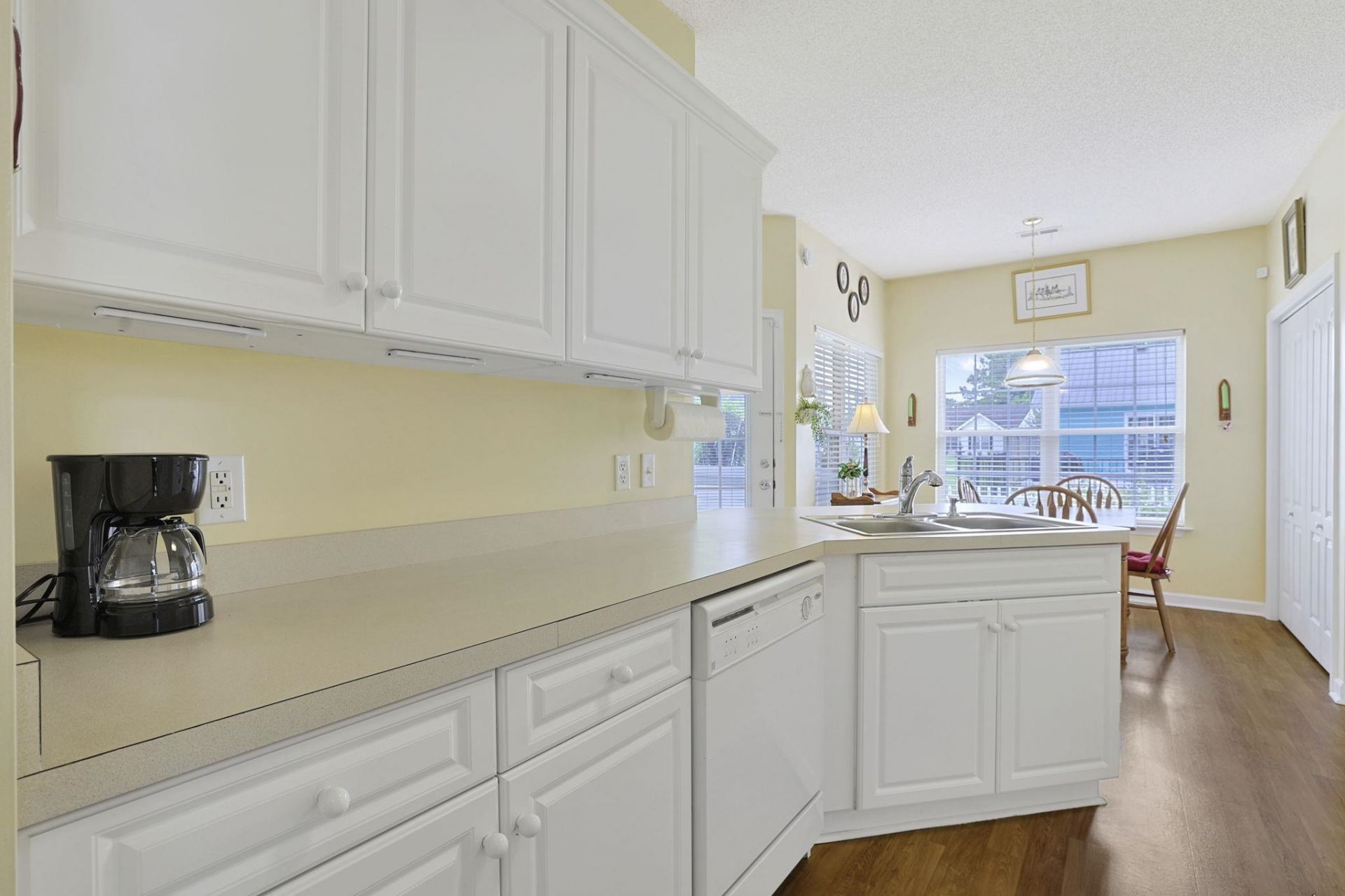 1028 Comfrey Ln.  Photo 13