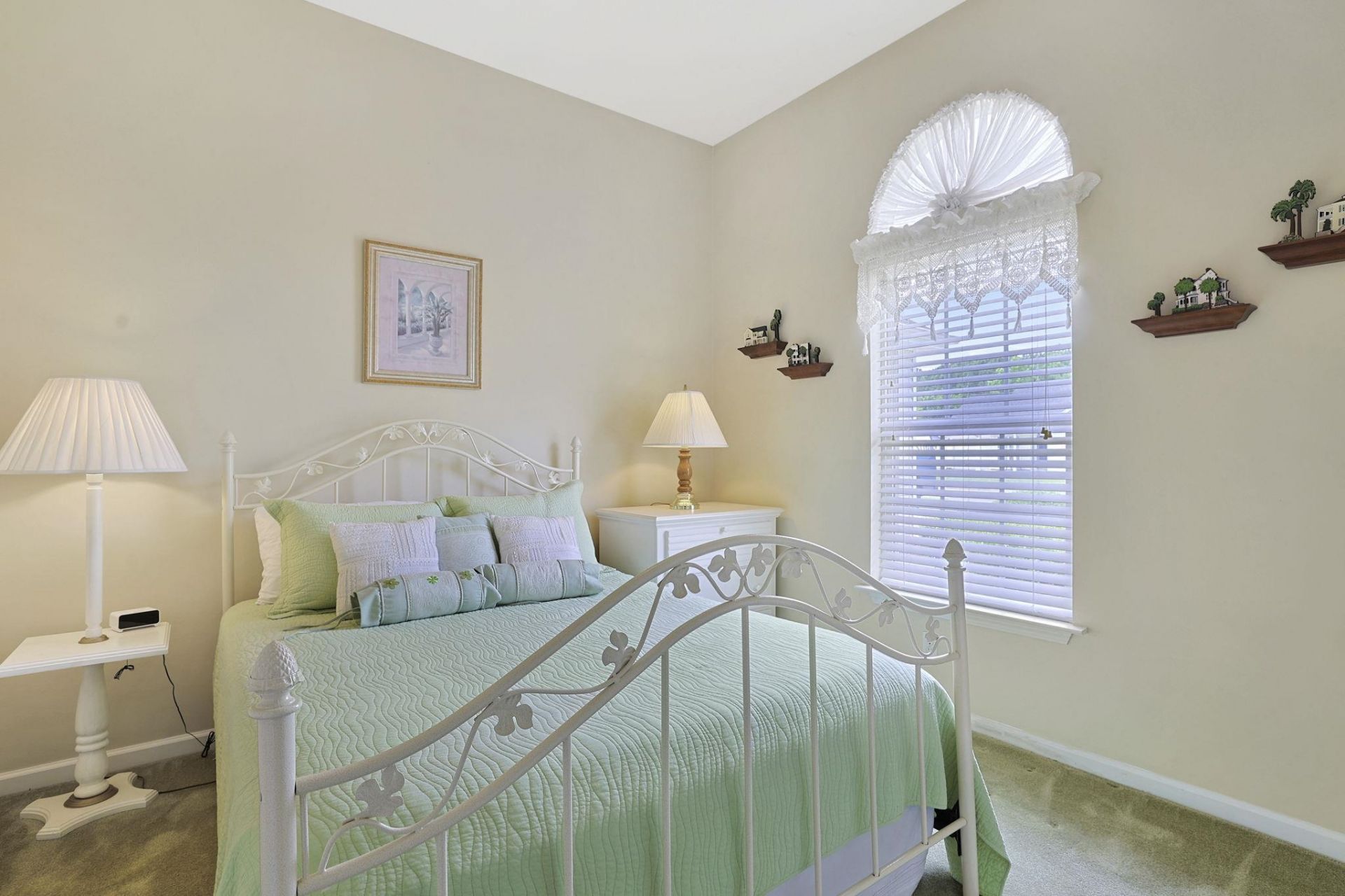 1028 Comfrey Ln.  Photo 19