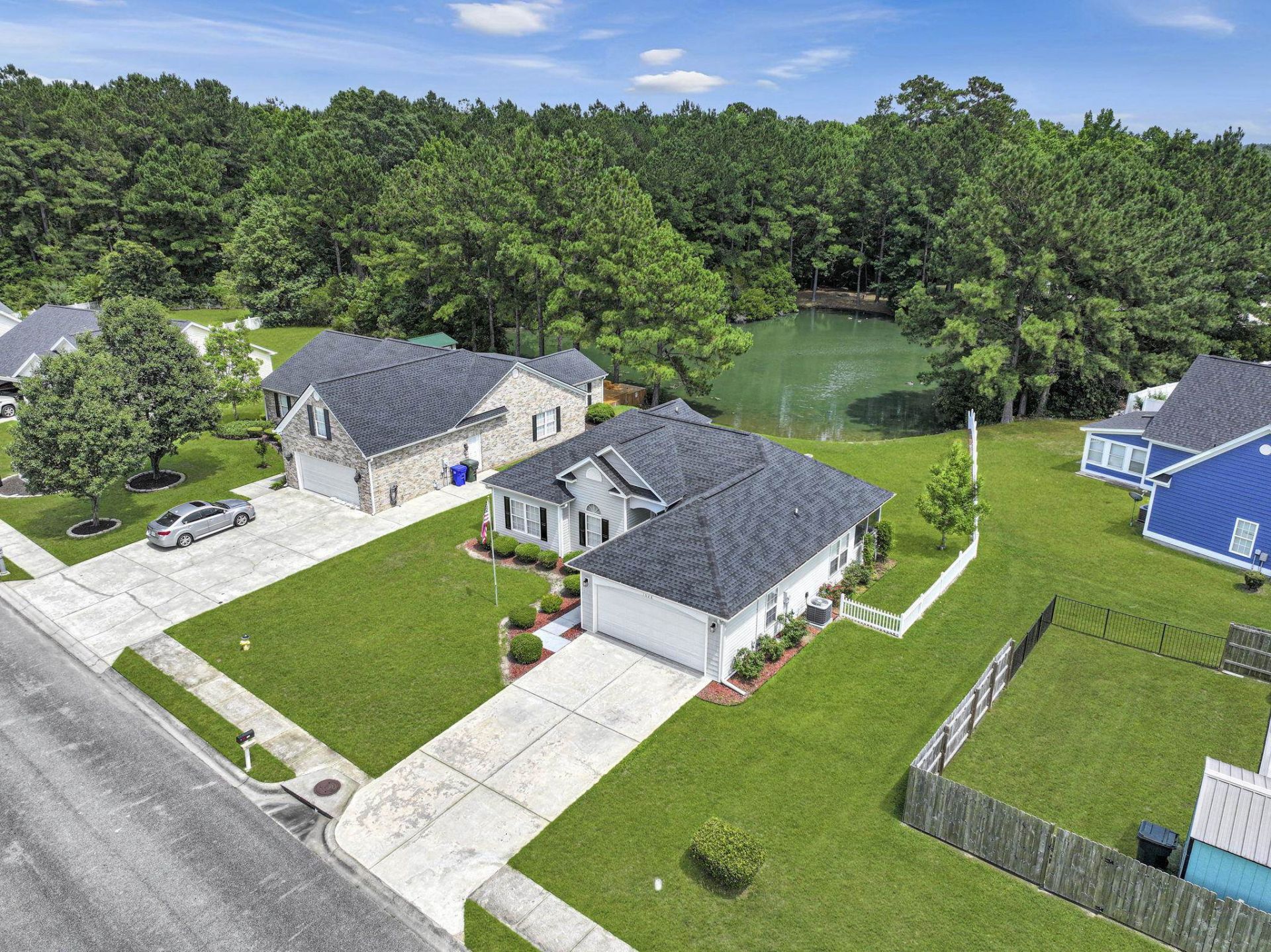 1028 Comfrey Ln.  Photo 32