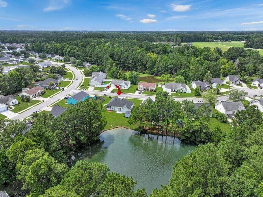 1028 Comfrey Ln.  Photo 34