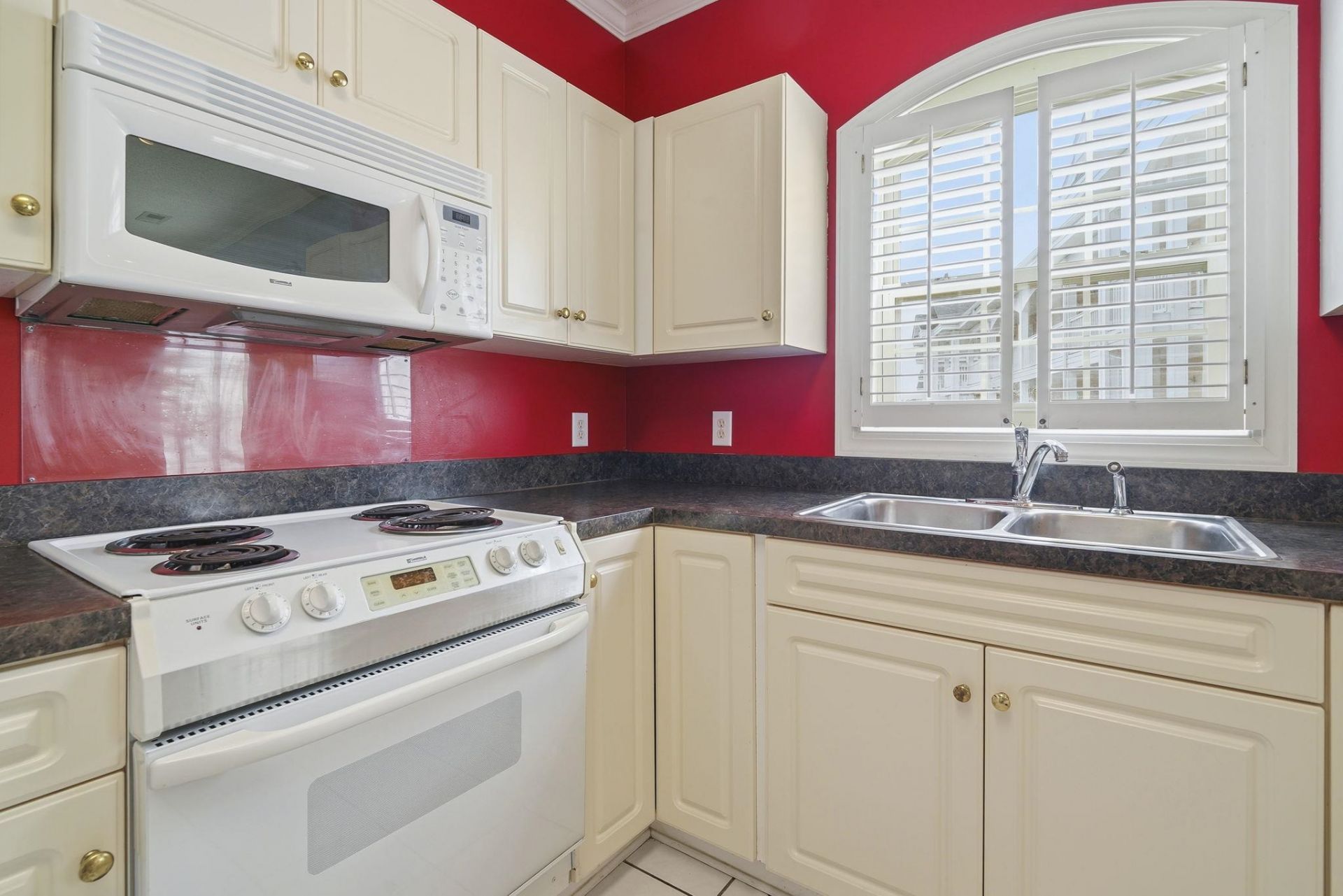 3979 Forsythia Ct.  Photo 8