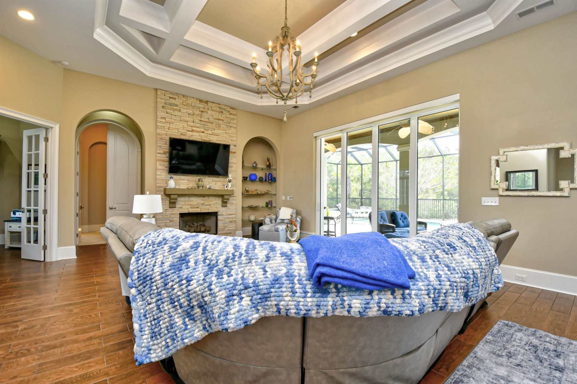 3203 Birdsong Ct. Photo 6