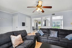 2000 Greens Blvd.  photo 4