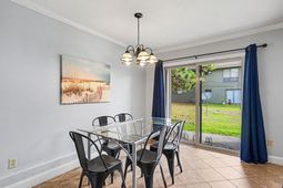 2000 Greens Blvd.  photo 4