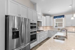 1718 Westminster Dr.  photo 4