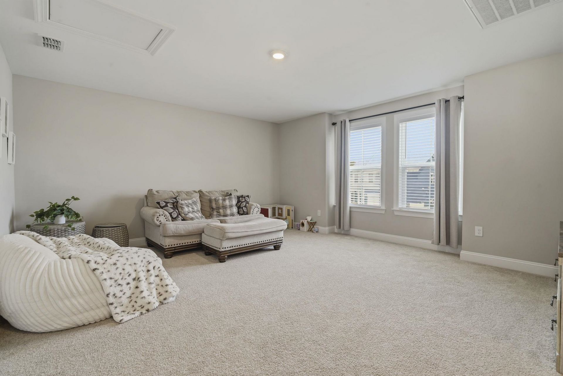 1088 Safe Haven Dr.  Photo 24