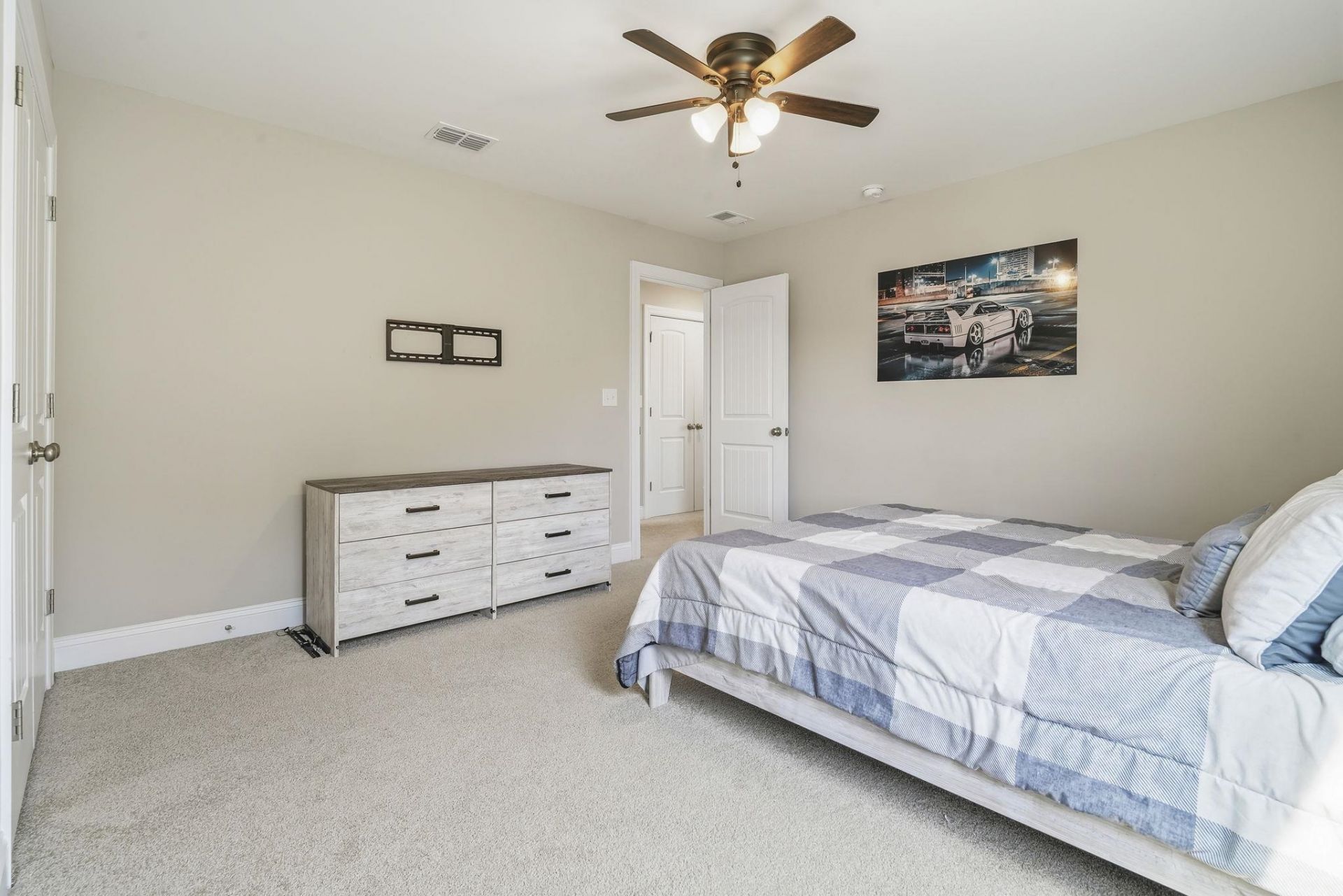 1088 Safe Haven Dr.  Photo 30
