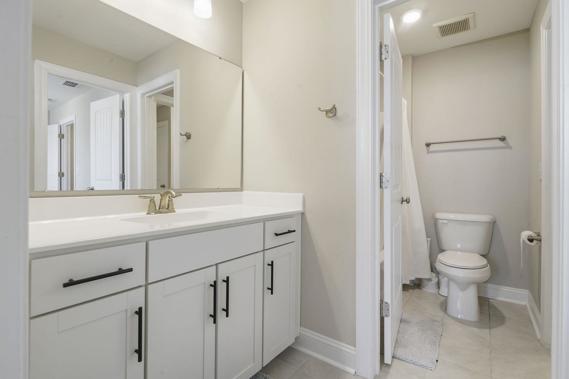 1088 Safe Haven Dr.  Photo 32