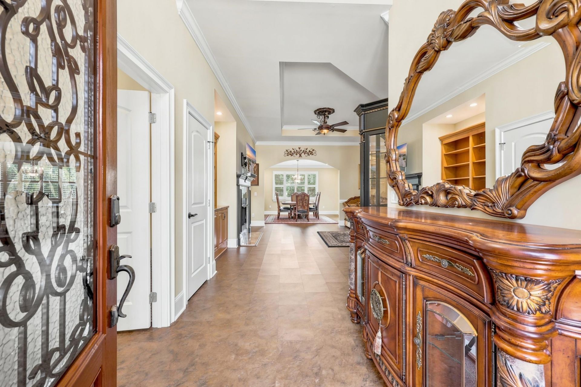2566 Lake Vista Dr. Photo 10