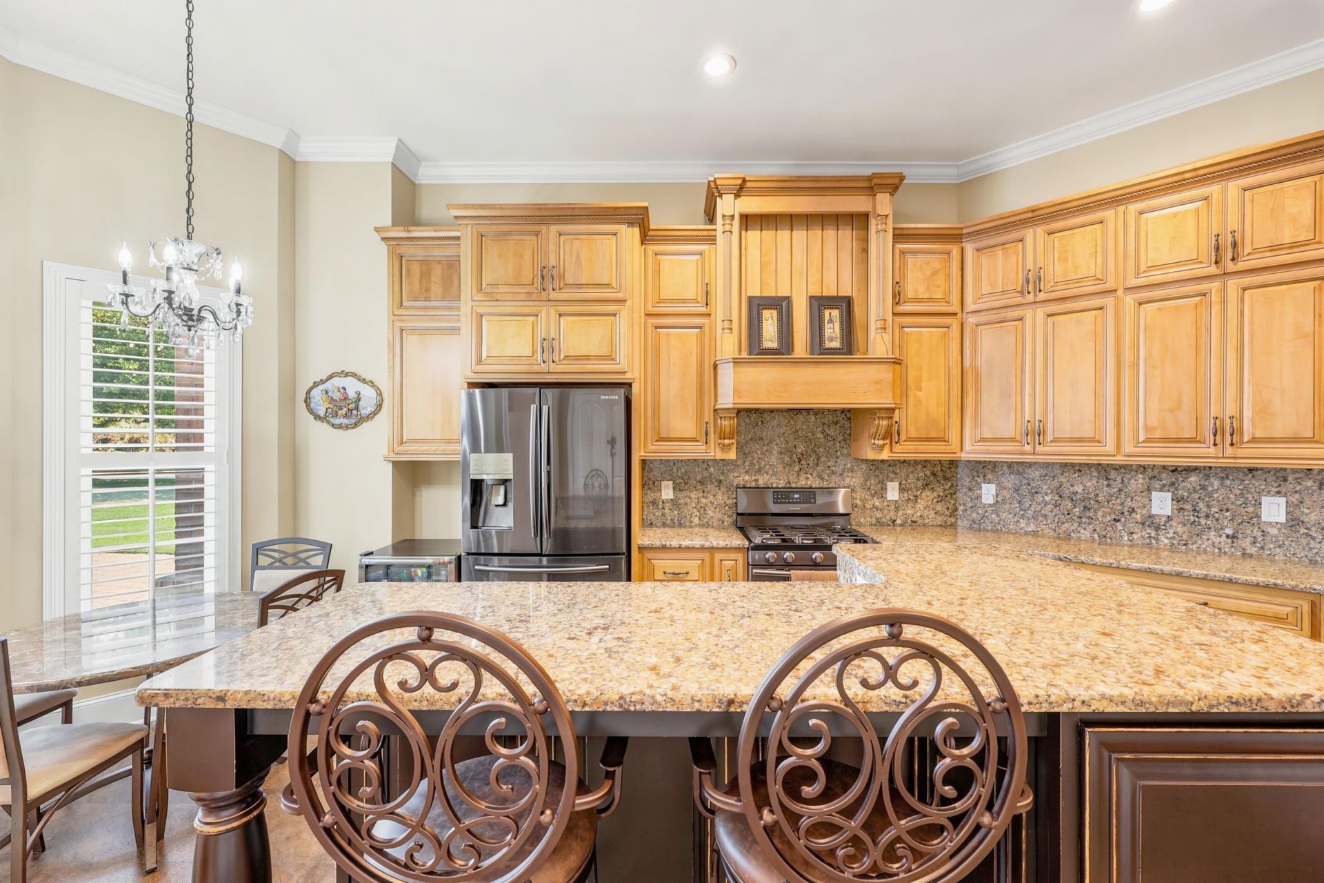 2566 Lake Vista Dr. Photo 30