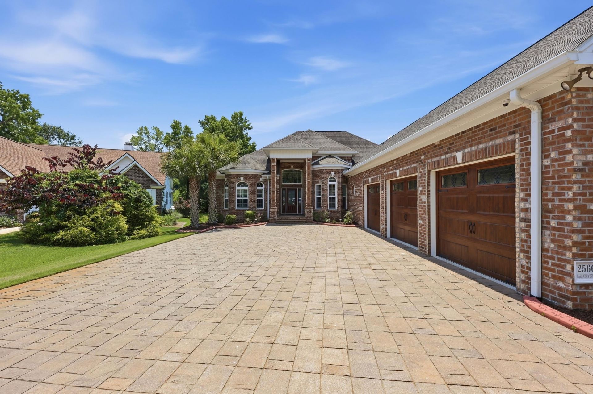 2566 Lake Vista Dr. Photo 6