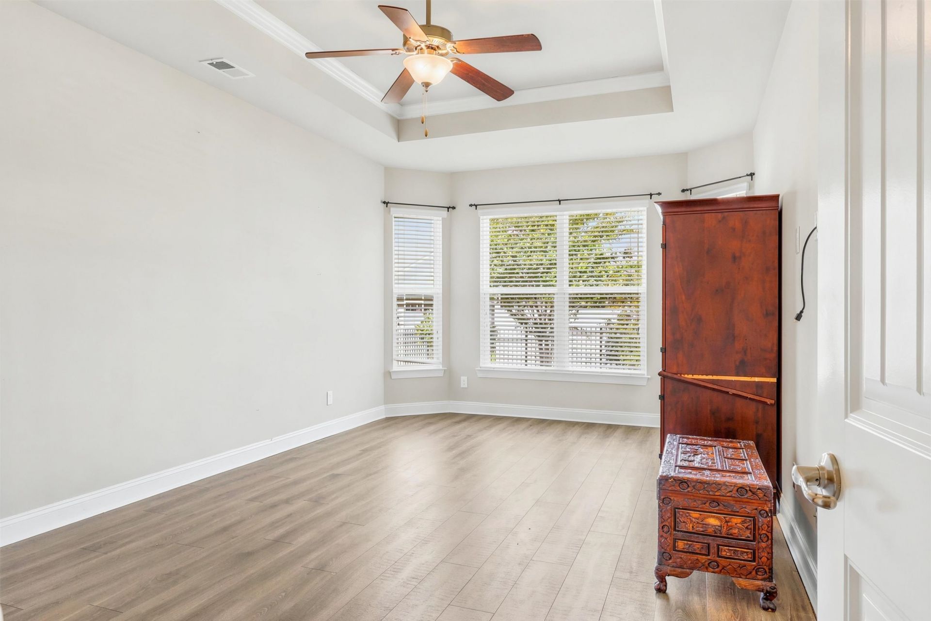 1852 Parish Way  Photo 24