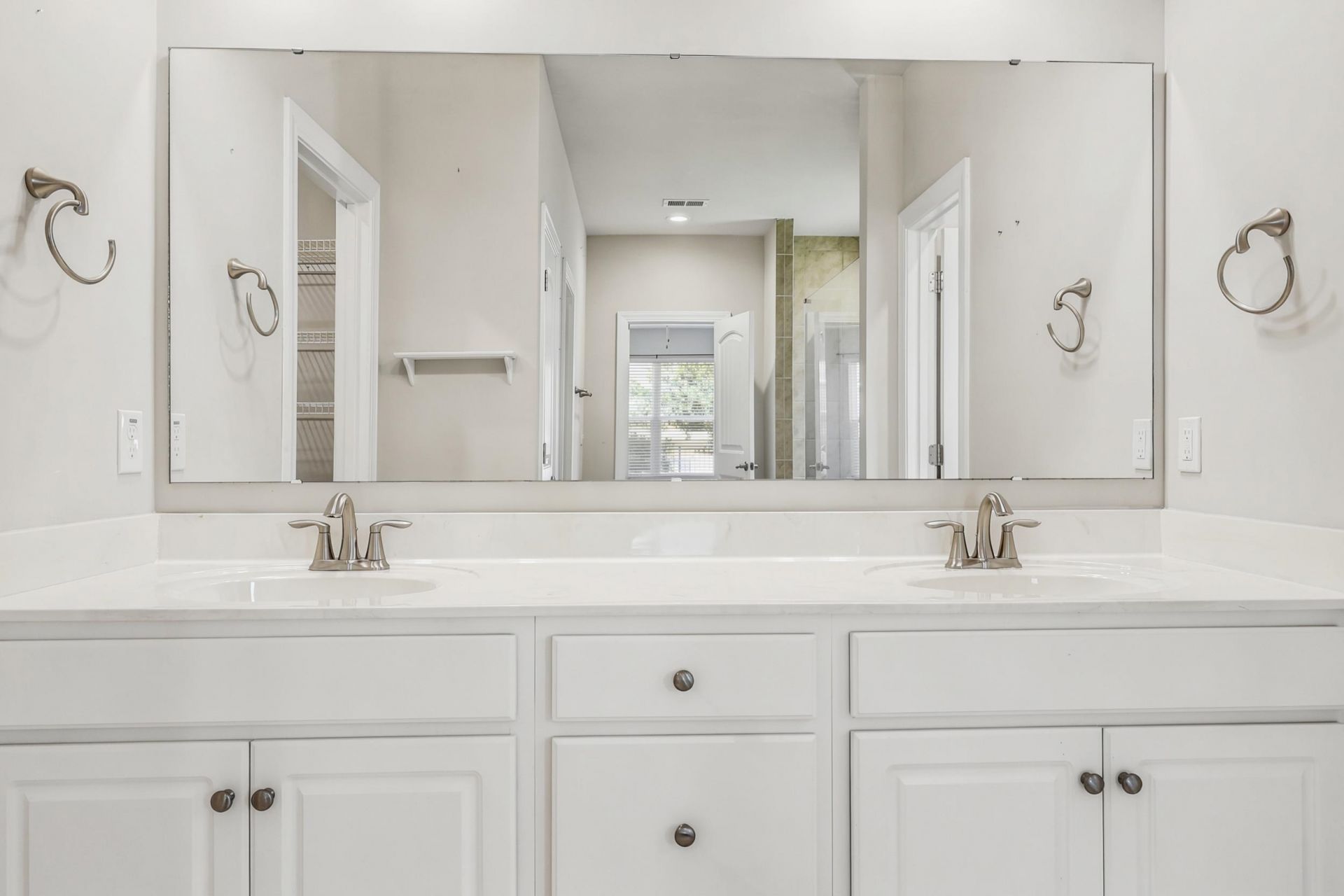 1852 Parish Way  Photo 28