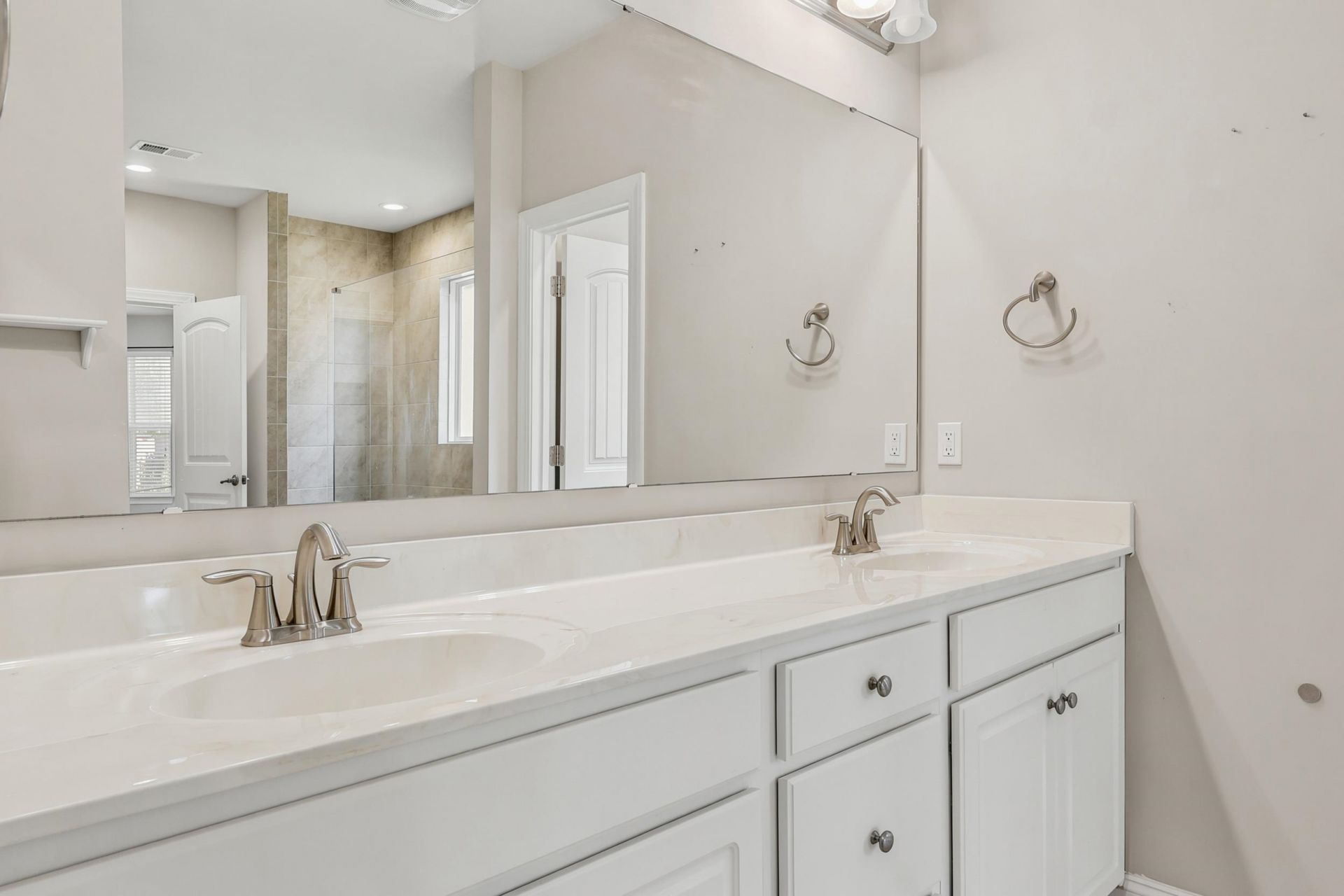 1852 Parish Way  Photo 30