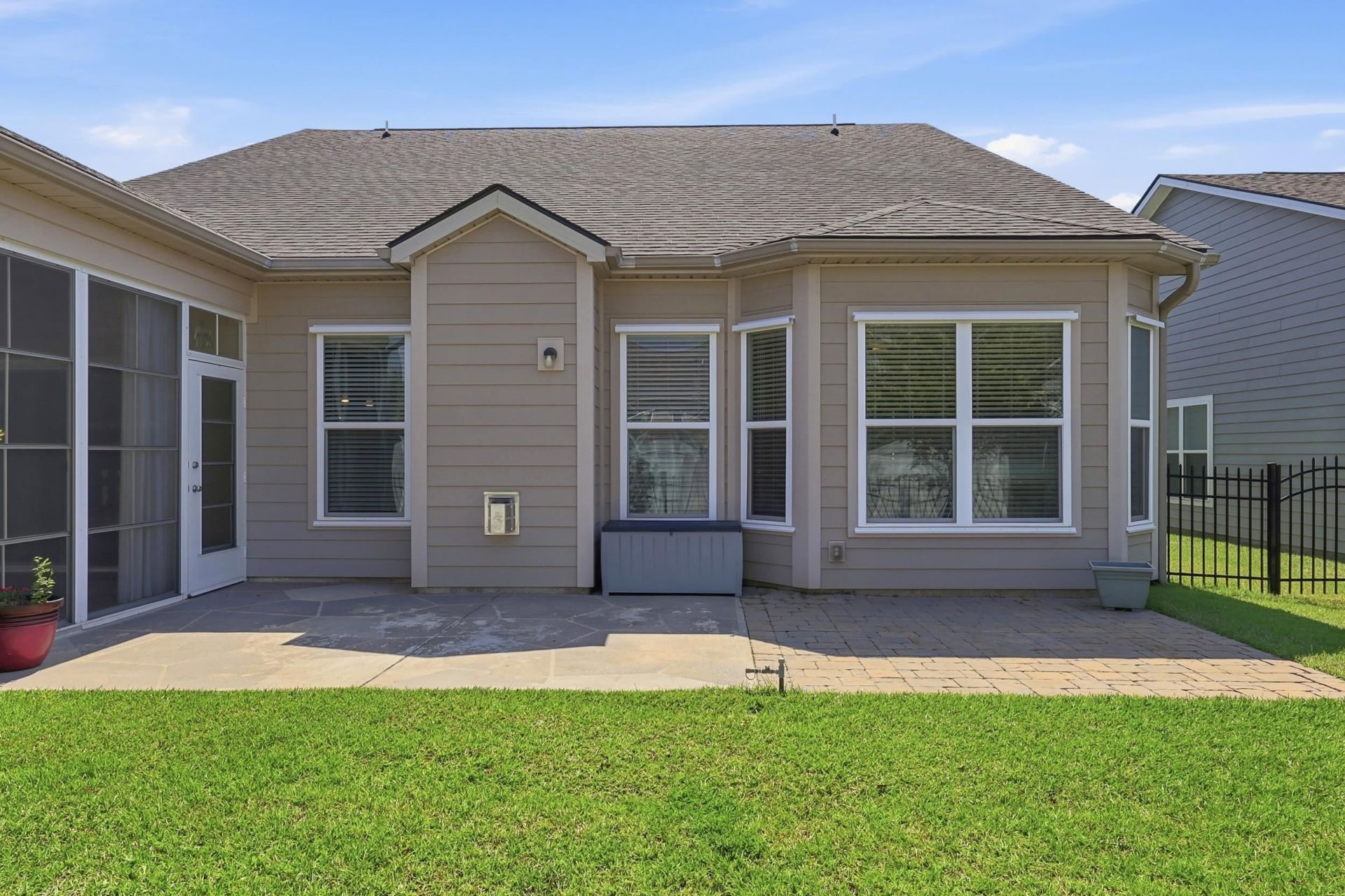 1852 Parish Way  Photo 44