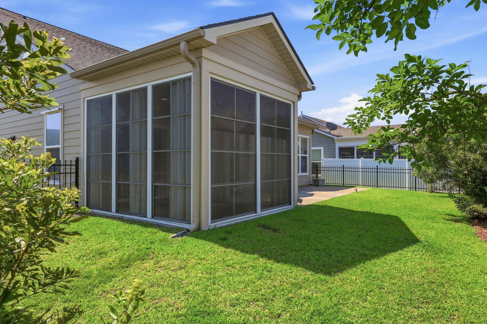 1852 Parish Way  Photo 45