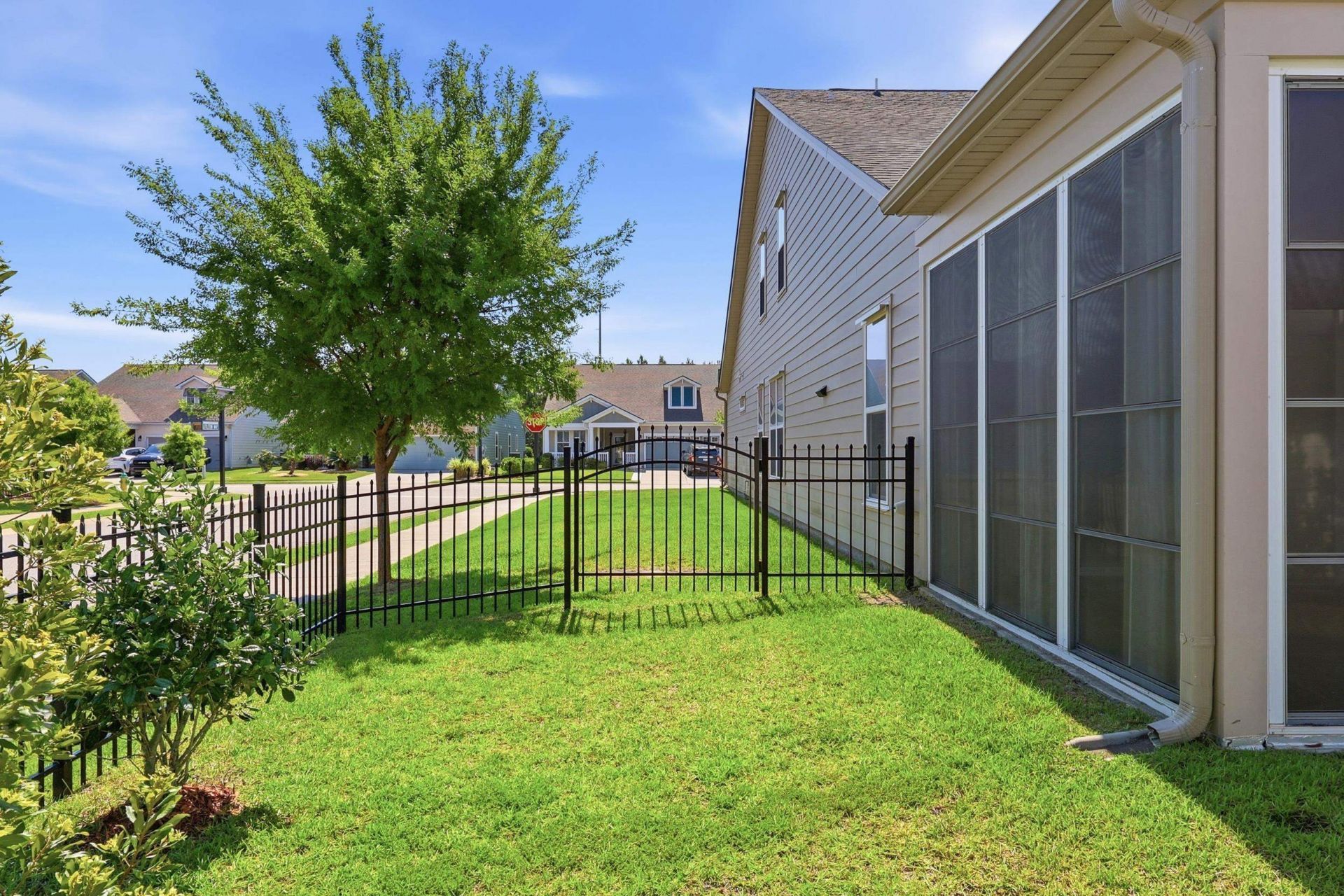 1852 Parish Way  Photo 46