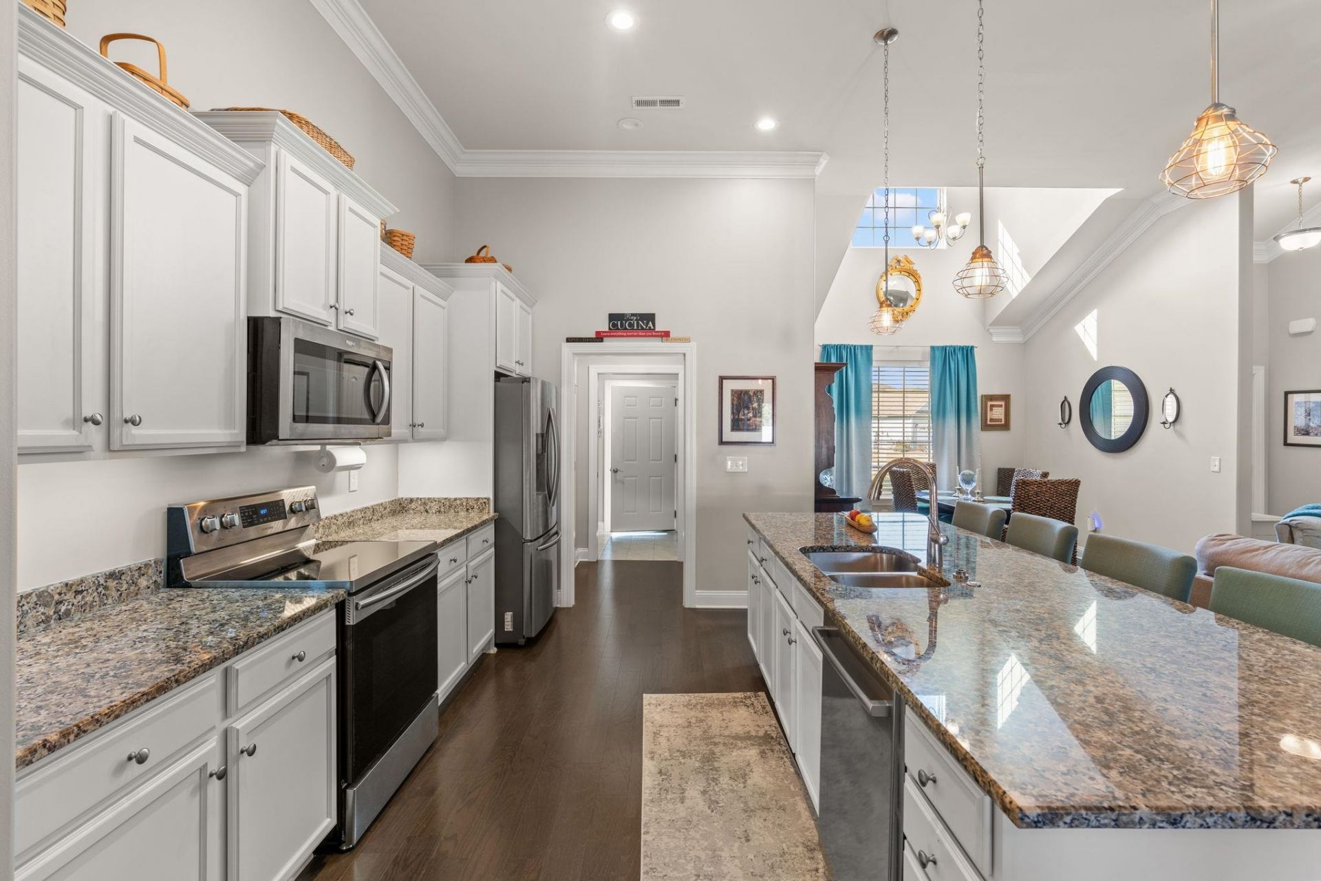 212 Hull St.  Photo 11