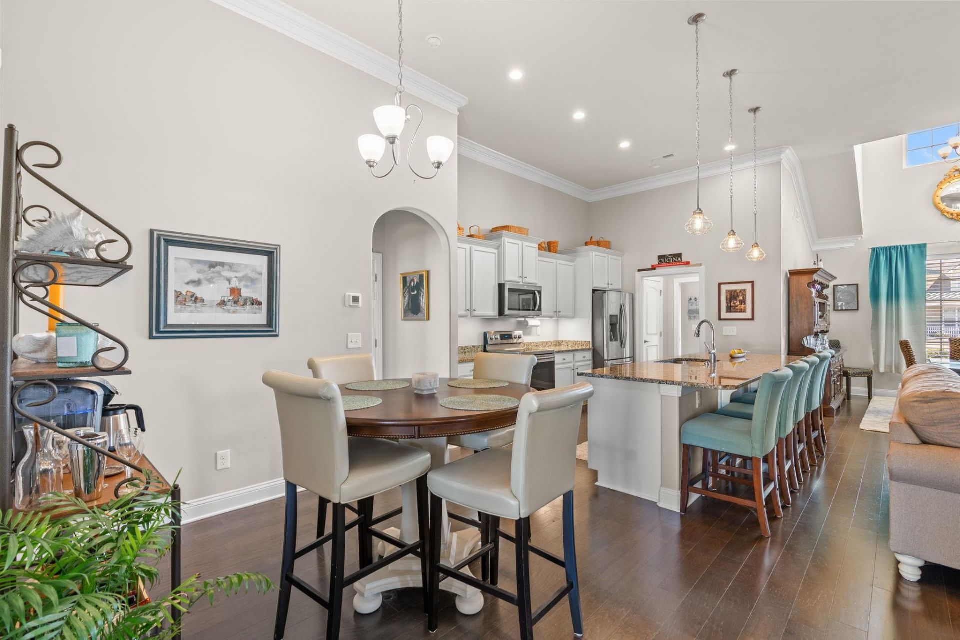 212 Hull St.  Photo 12