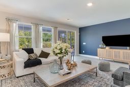 946 Ireland Dr.  photo 4