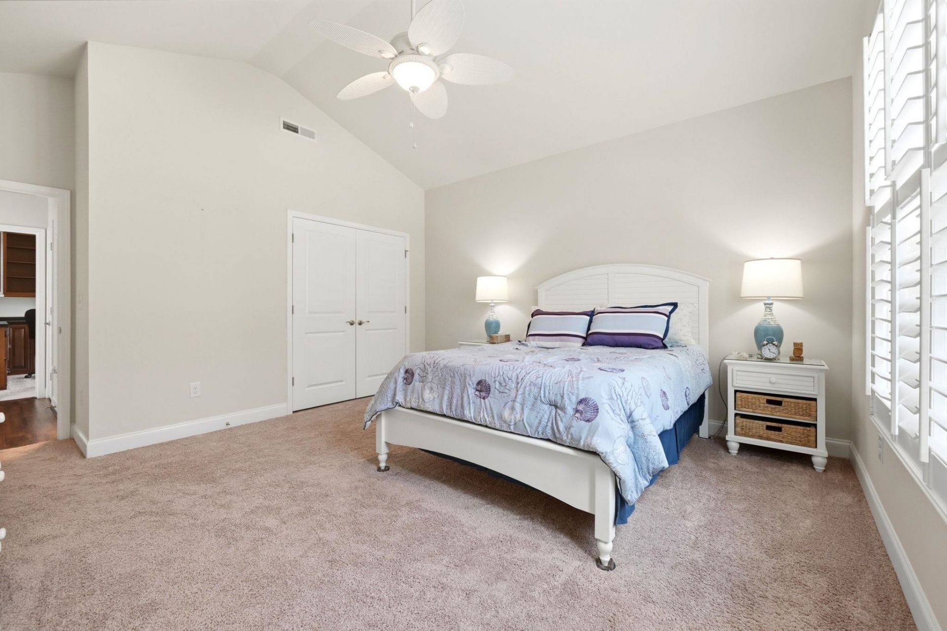 864 Callant Dr.  Photo 10