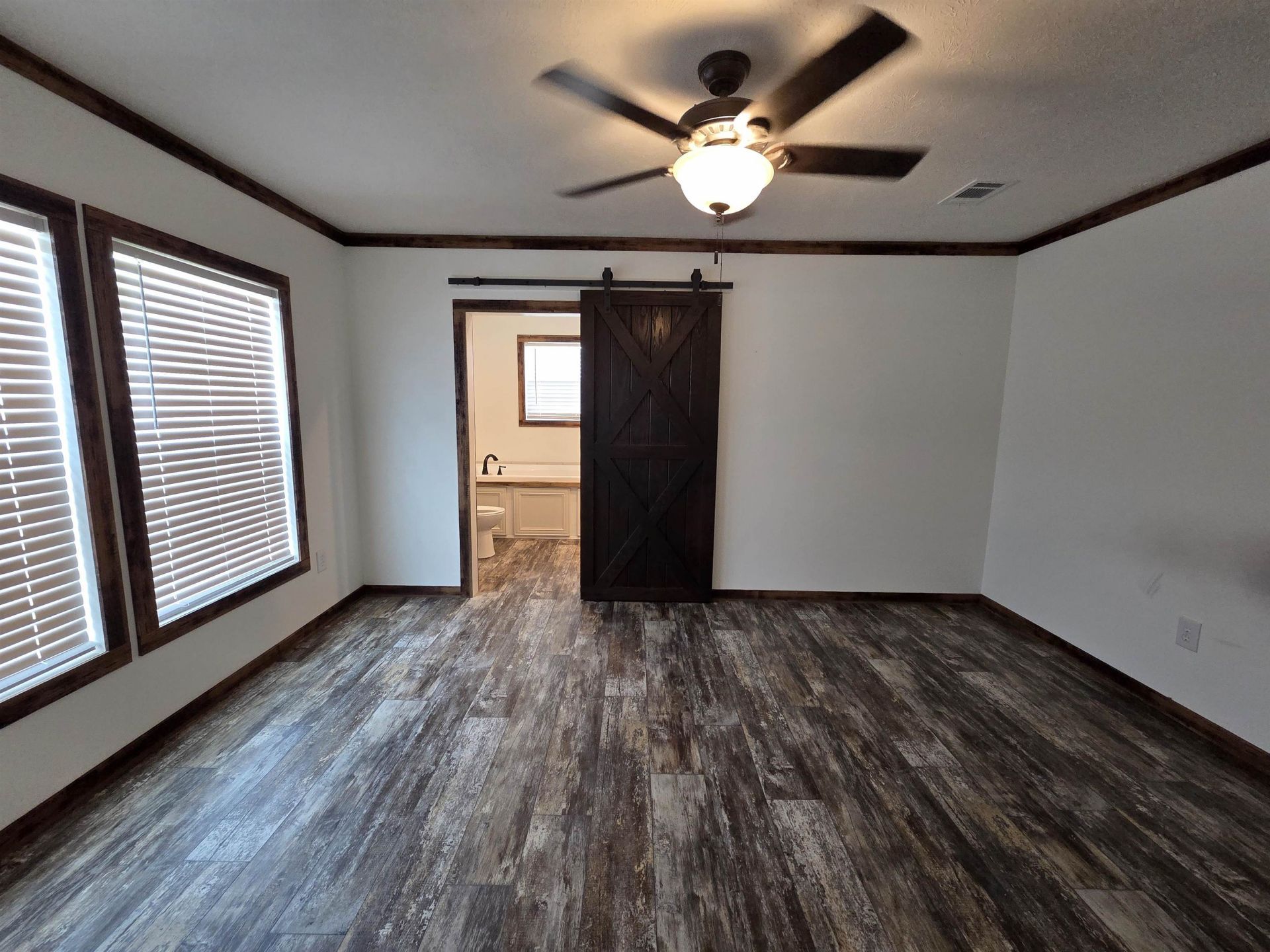 6397 Norton Rd.  Photo 8