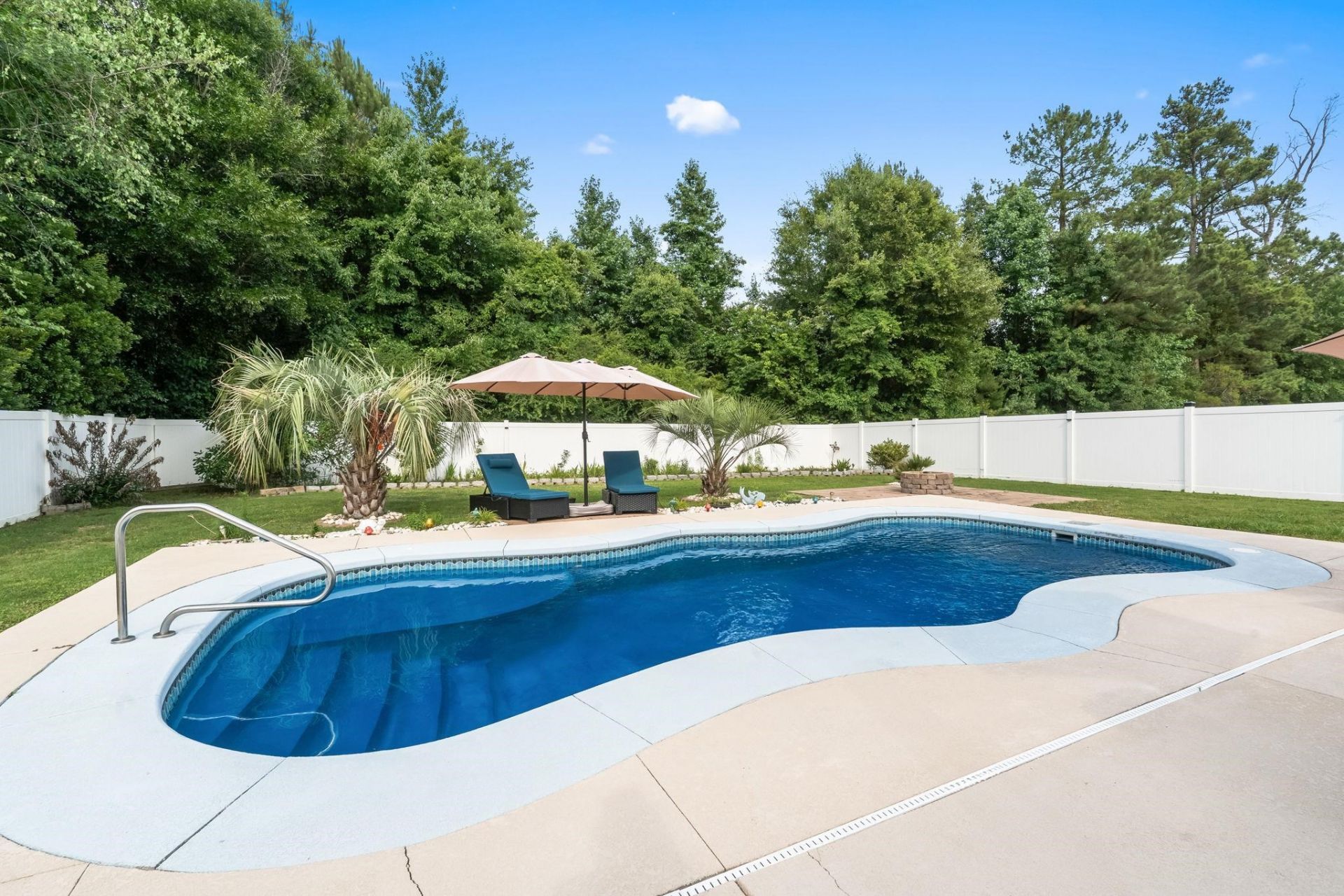 205 Maple Oak Dr.  Photo 35