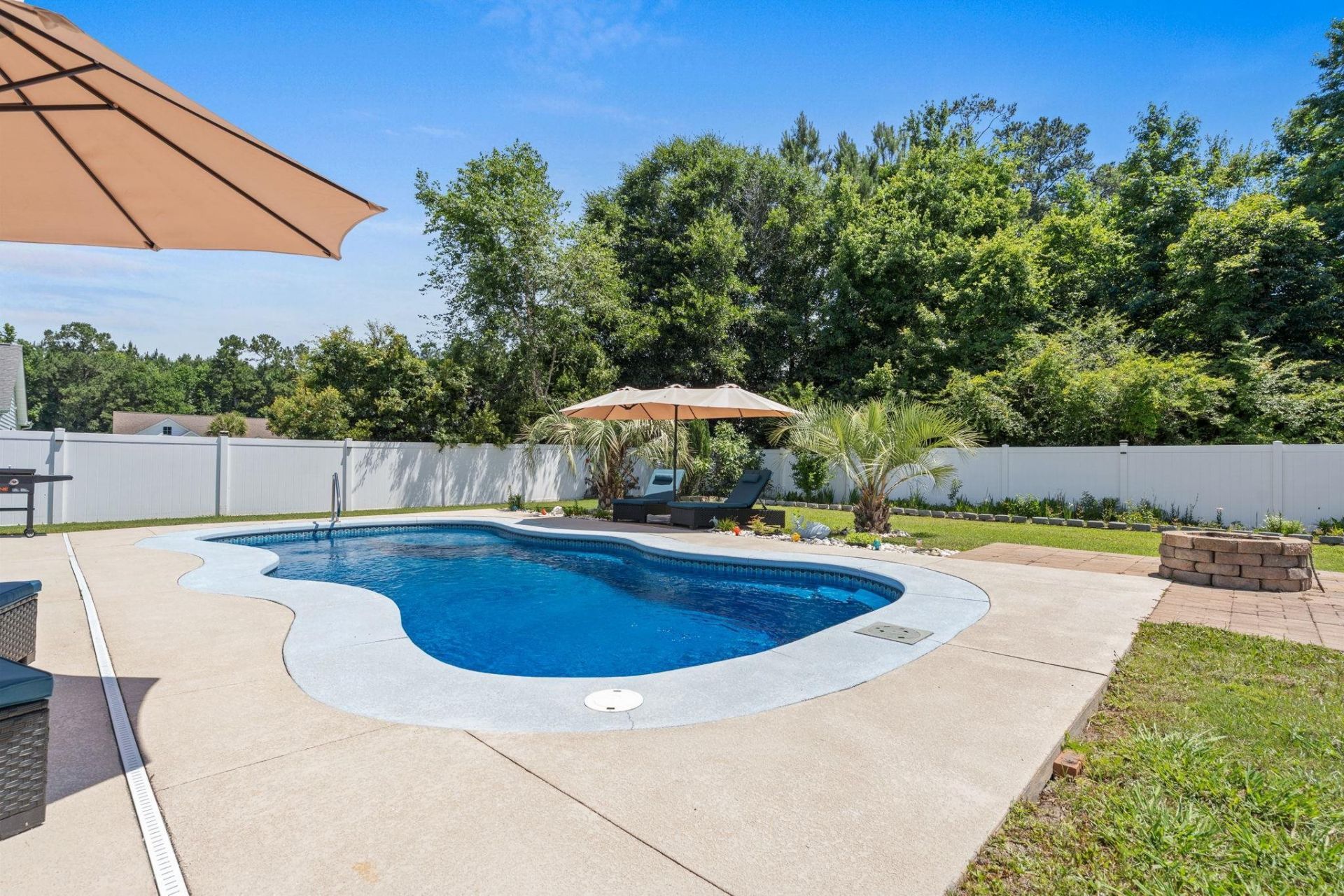 205 Maple Oak Dr.  Photo 40